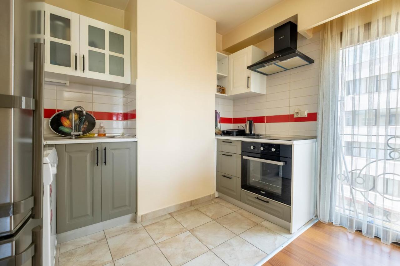 One Bedroom With Sea View *